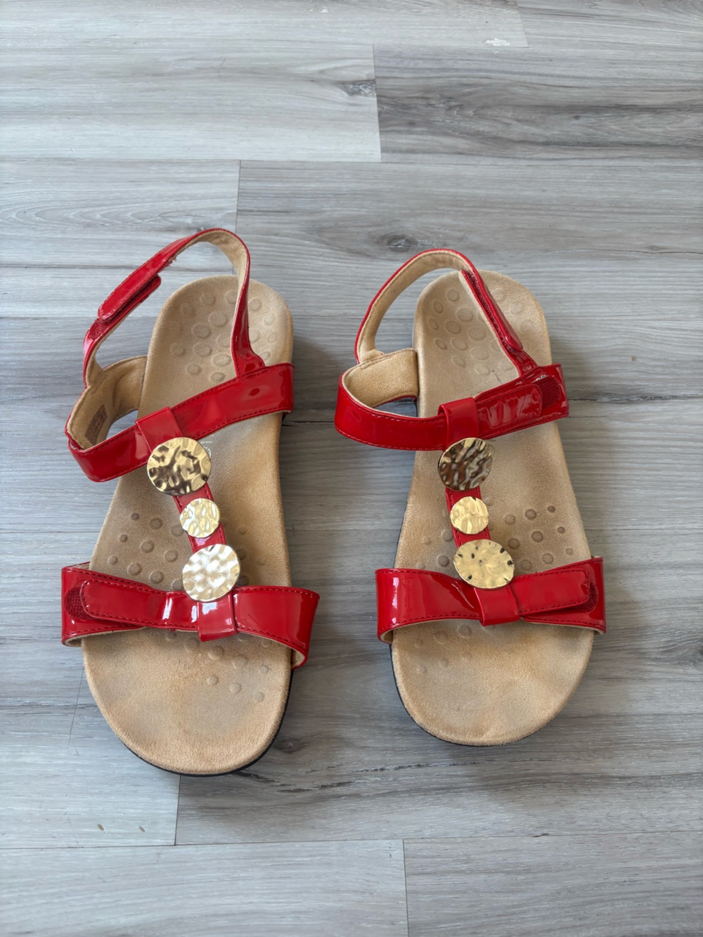 Vionic 10 Red Gold Farra Strappy Sandals